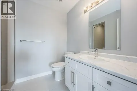 8 Oat Lane Kitchener ON N2R 0T1