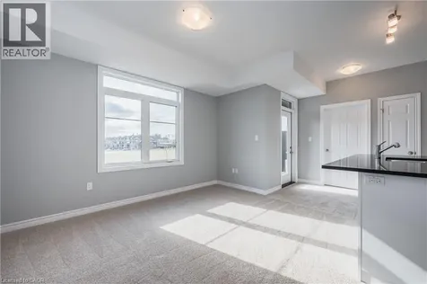 8 Oat Lane Kitchener ON N2R 0T1