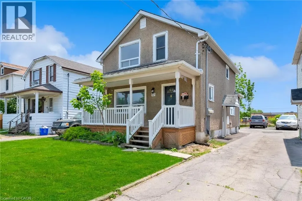 27 Lasalle Street Welland ON L3B 4J5