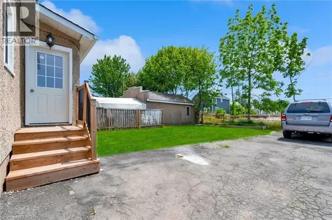 27 Lasalle Street Welland ON L3B 4J5