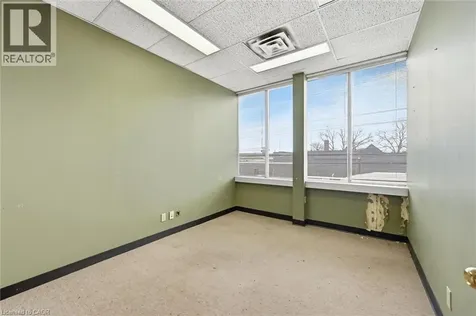 869 Barton Street East Hamilton ON L8L 3B4