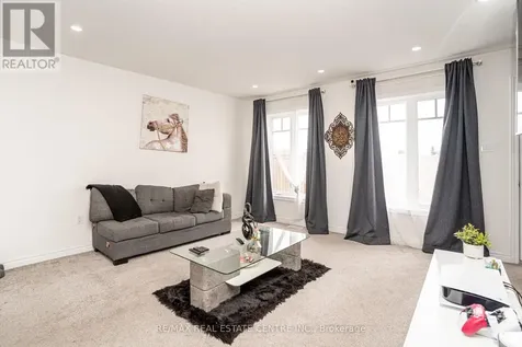 11 Winterton Court Orangeville ON L9W 7N5