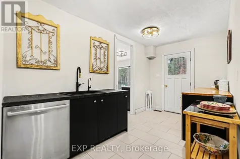 2844 Old Almonte Road Ottawa ON K0A 1L0