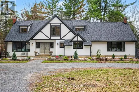 2844 Old Almonte Road Ottawa ON K0A 1L0