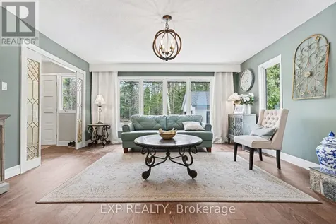 2844 Old Almonte Road Ottawa ON K0A 1L0