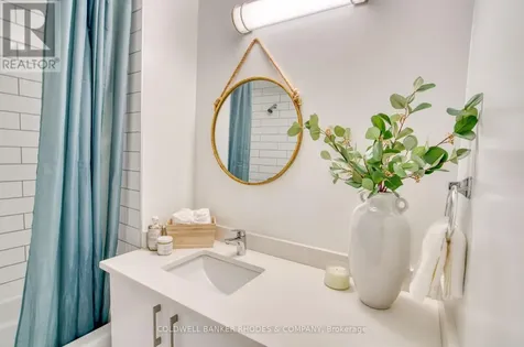 515 Gladstone Avenue Ottawa ON K1R 5N9