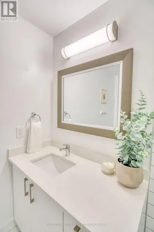 515 Gladstone Avenue Ottawa ON K1R 5N9