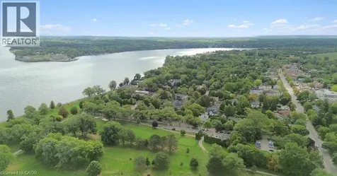 94 Prideaux Street Niagara-on-the-lake ON L0S 1J0