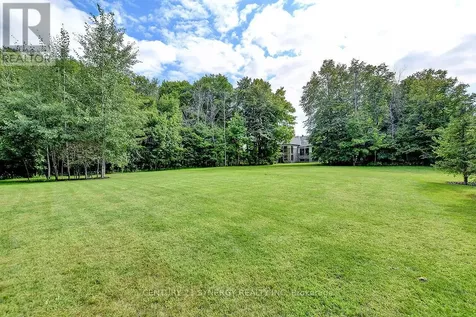 1443 Duchess Crescent Ottawa ON K4M 1K2