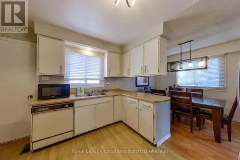 152 Melrose Avenue Wasaga Beach ON L9Z 2T1