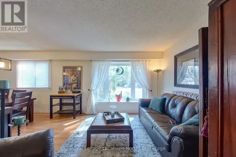 152 Melrose Avenue Wasaga Beach ON L9Z 2T1