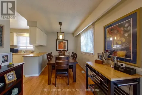 152 Melrose Avenue Wasaga Beach ON L9Z 2T1