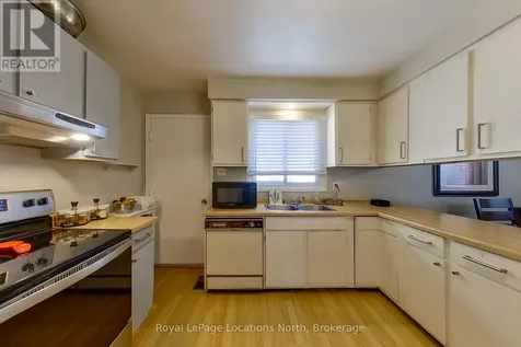 152 Melrose Avenue Wasaga Beach ON L9Z 2T1