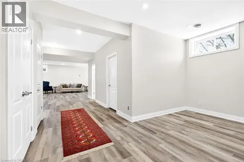 3757 St. Peter Avenue Niagara Falls ON L2J 0G2
