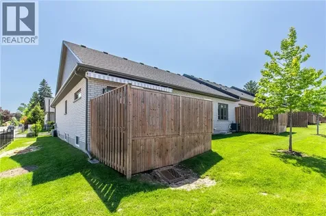 3757 St. Peter Avenue Niagara Falls ON L2J 0G2