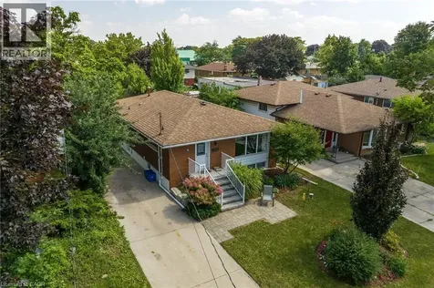 5 Burrwood Drive Hamilton ON L9C 3S9