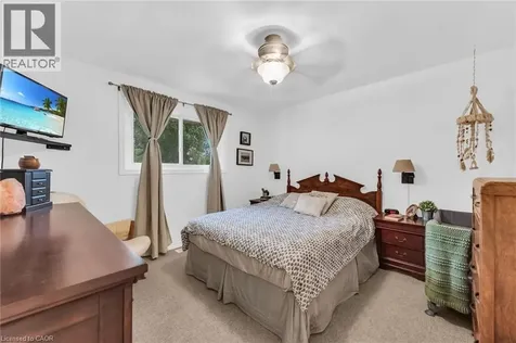 5 Burrwood Drive Hamilton ON L9C 3S9