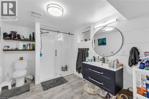 5 Burrwood Drive Hamilton ON L9C 3S9