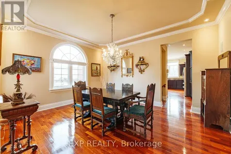 1283 Rideau Cove Court Ottawa ON K1V 1R8
