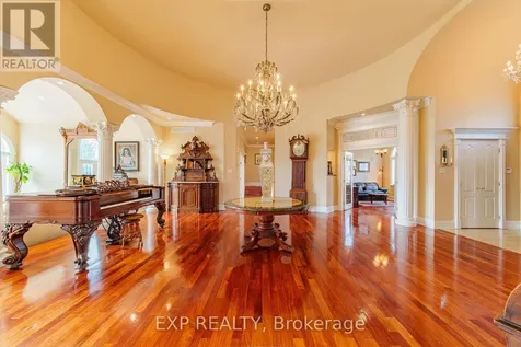 1283 Rideau Cove Court Ottawa ON K1V 1R8