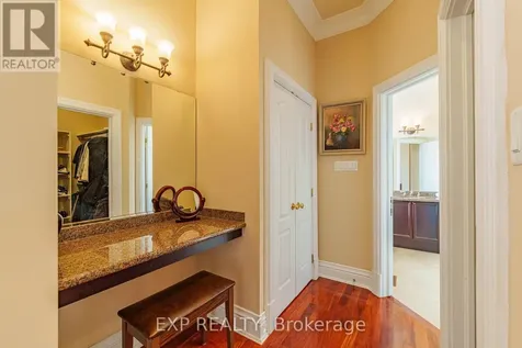 1283 Rideau Cove Court Ottawa ON K1V 1R8