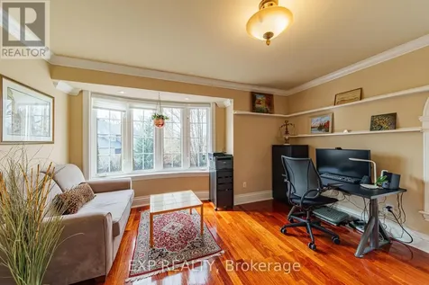 1283 Rideau Cove Court Ottawa ON K1V 1R8