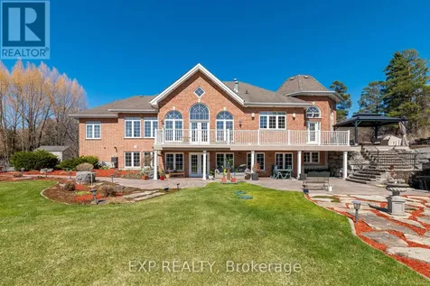 1283 Rideau Cove Court Ottawa ON K1V 1R8
