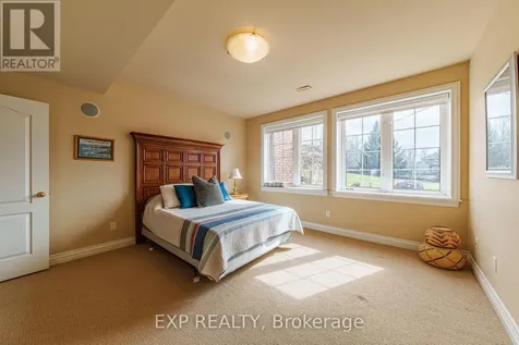 1283 Rideau Cove Court Ottawa ON K1V 1R8