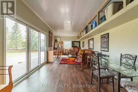 1283 Rideau Cove Court Ottawa ON K1V 1R8