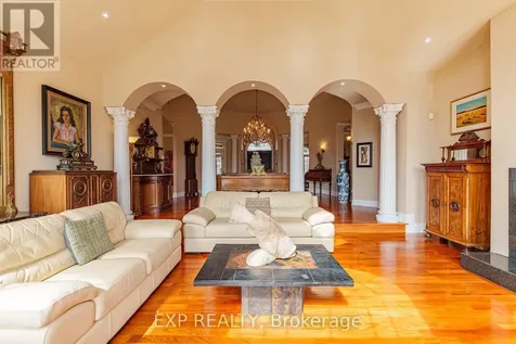 1283 Rideau Cove Court Ottawa ON K1V 1R8