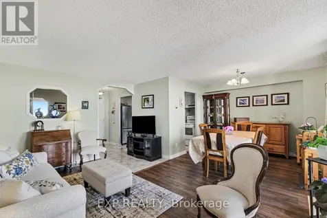 665 Bathgate Drive Ottawa ON K1K 3Y4