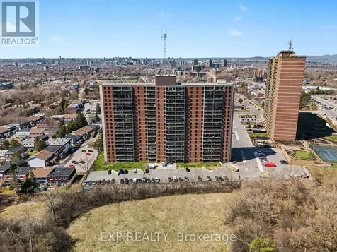 665 Bathgate Drive Ottawa ON K1K 3Y4