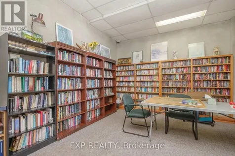 665 Bathgate Drive Ottawa ON K1K 3Y4