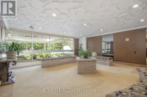 665 Bathgate Drive Ottawa ON K1K 3Y4