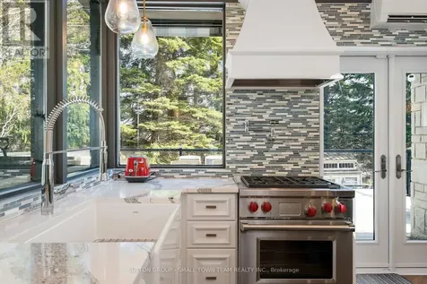 114 Lakeshore Road West Blue Mountains ON L9Y 0S6