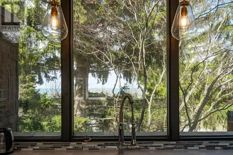114 Lakeshore Road West Blue Mountains ON L9Y 0S6