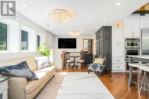 114 Lakeshore Road West Blue Mountains ON L9Y 0S6