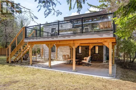 114 Lakeshore Road West Blue Mountains ON L9Y 0S6