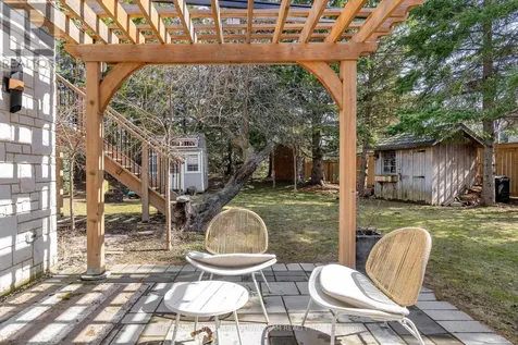 114 Lakeshore Road West Blue Mountains ON L9Y 0S6