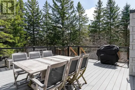 114 Lakeshore Road West Blue Mountains ON L9Y 0S6