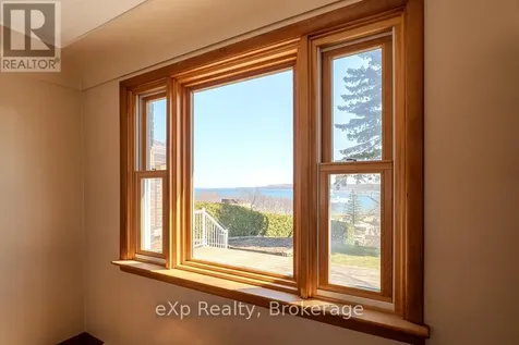 673 Gould Street South Bruce Peninsula ON N0H 2T0