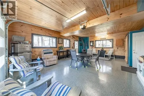 9948 Northville Crescent Thedford ON N0M 2N0