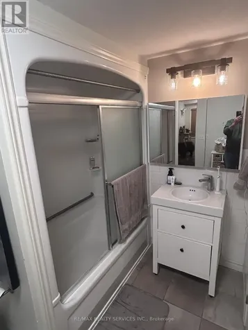 1460 Highland Road Kitchener ON N2N 0B7