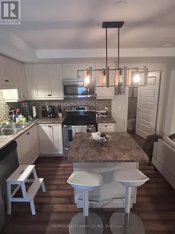 1460 Highland Road Kitchener ON N2N 0B7