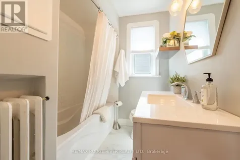 203 Bagot Street Cobourg ON K9A 3G5