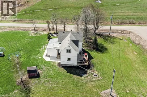 136 Rymer Road Lowbanks ON N0A 1K0