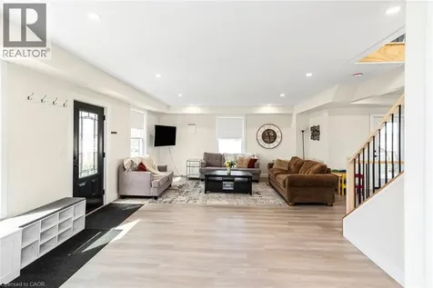 136 Rymer Road Lowbanks ON N0A 1K0