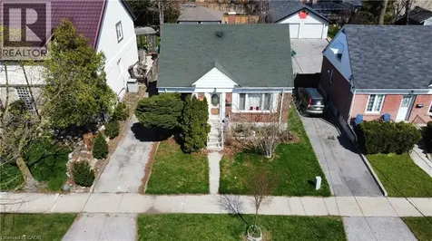 414 Valermo Drive Etobicoke ON M8W 2L7