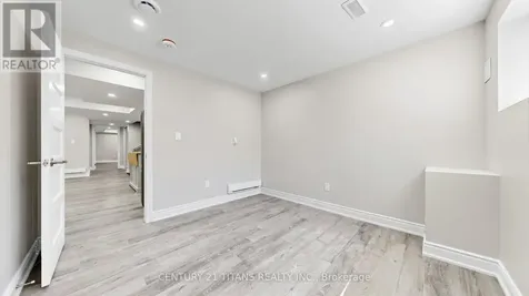 270 Forestwalk Street Kitchener ON N2E 3Y2