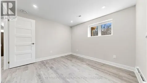 270 Forestwalk Street Kitchener ON N2E 3Y2